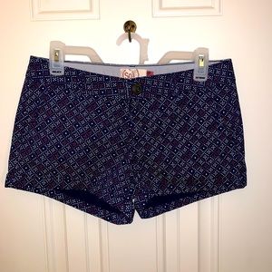NWOT Kohls SO Brand Low Rise Chino Shortie Shorts Size 7